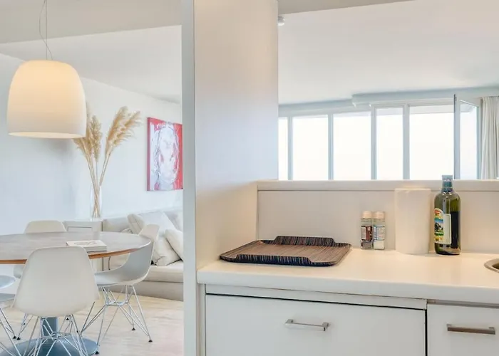 Apartment Stunning Seaview With Parking